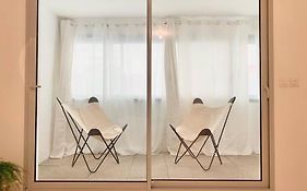 Havre De Paix La Joliette : Urban Modern Cosy Chic